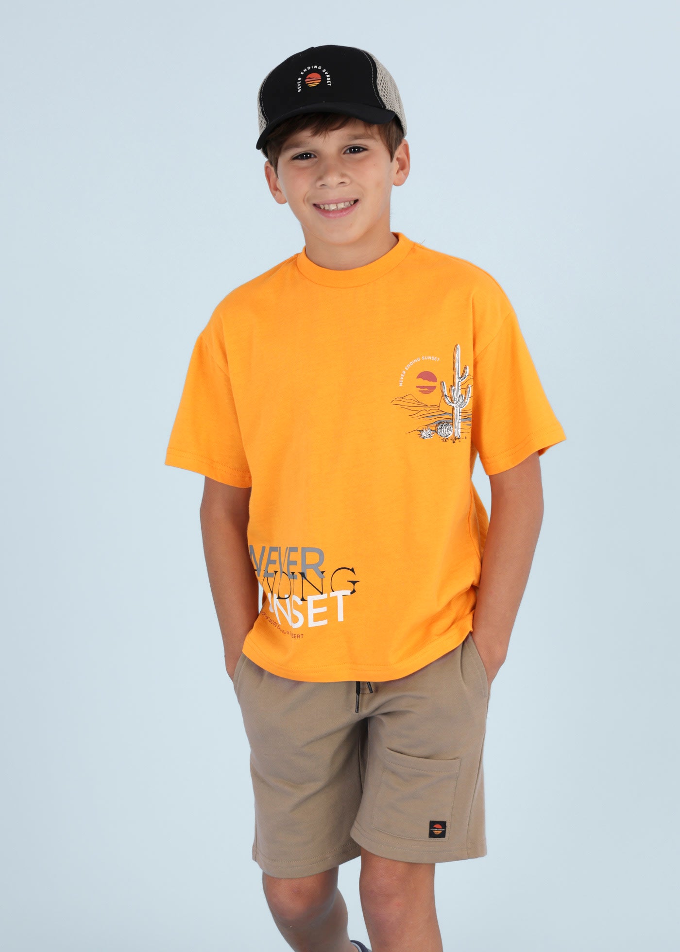 Mayoral erkek çocuk tişört şort şapka 3 lü takım  6653