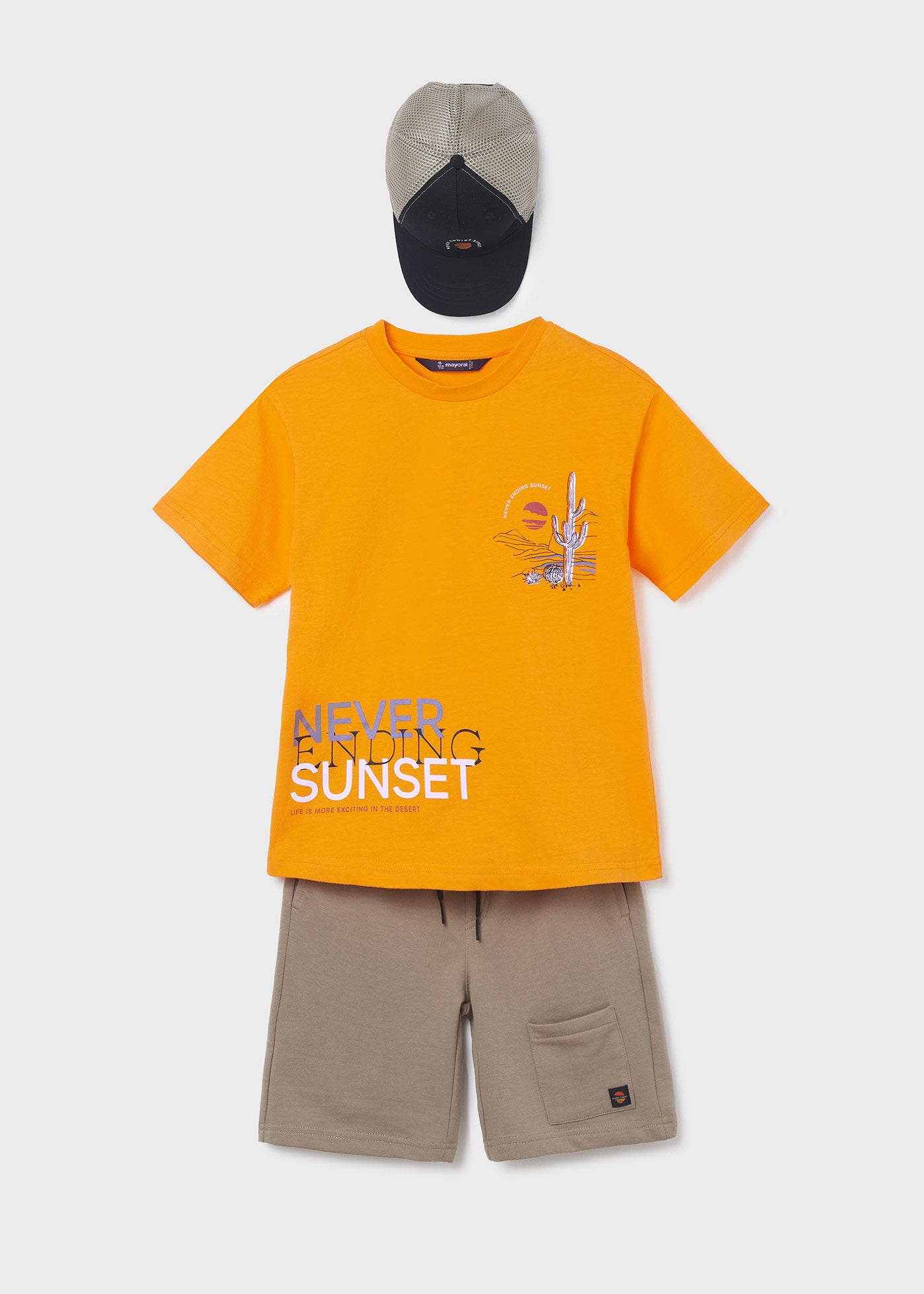 Mayoral erkek çocuk tişört şort şapka 3 lü takım  6653